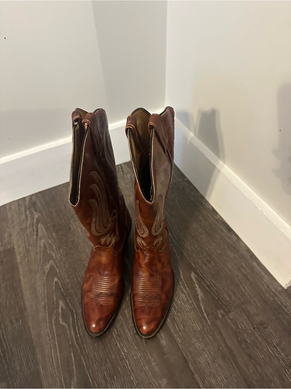 NEW Vintage Tony Lama Brown Leather Cowboy Boots-8 - Picture 2 of 7